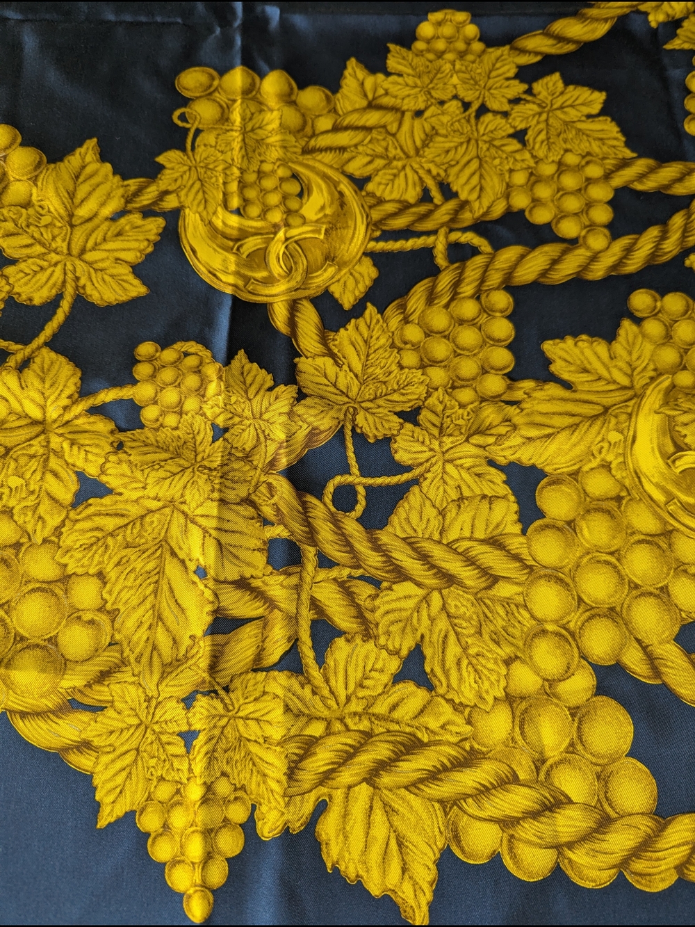 Chanel Silk Scarf Vintage - Picture 6 of 12